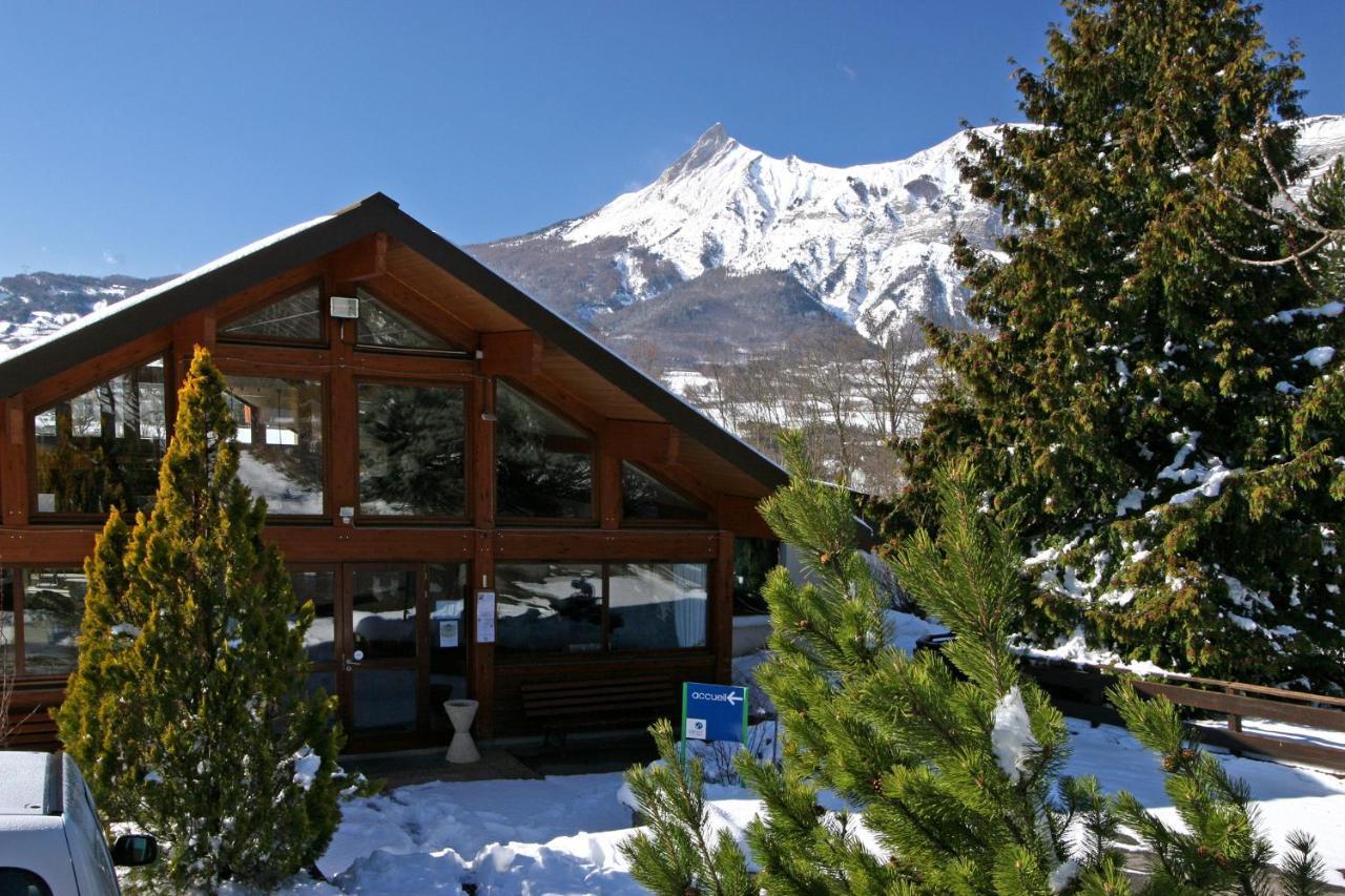 VVF Villages   Les Écrins   Saint-Bonnet-en Champsaur Esterno foto